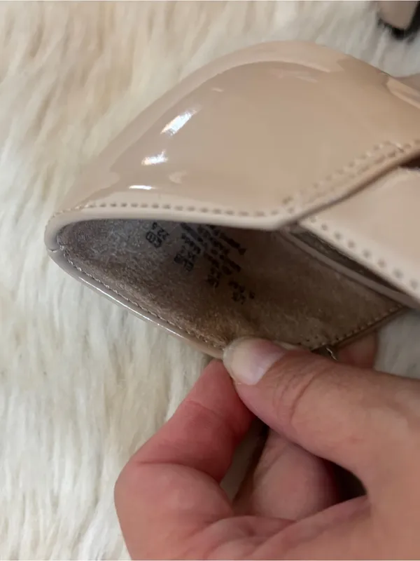 Tan Faux Patent Leather Kitten Heels - Image 6
