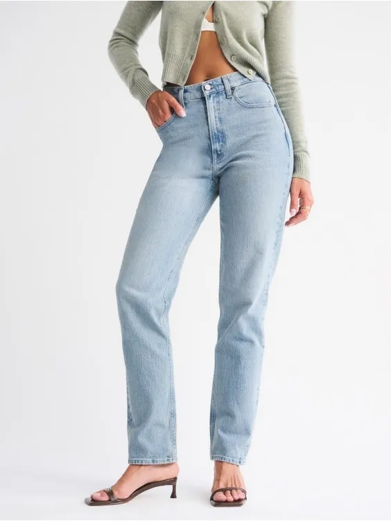 Abercrombie & Fitch Curve Love Ultra High Rise 90s Straight Jean Size 28 (6 Reg) - Image 2