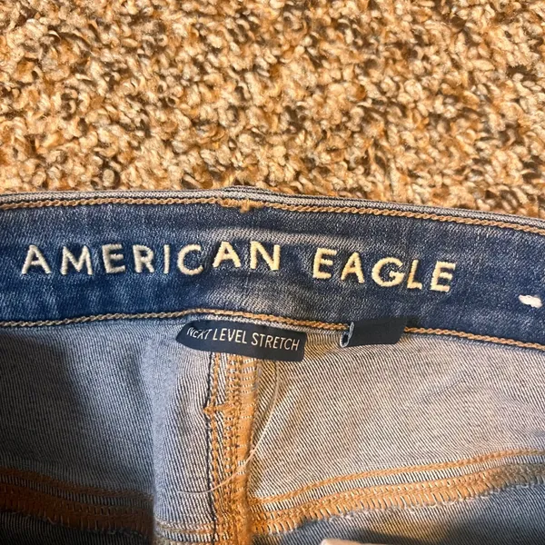 American Eagle Super High-Rise Jeggings‎ Size 4 Long Blue Wash Denim Jeans - Image 2