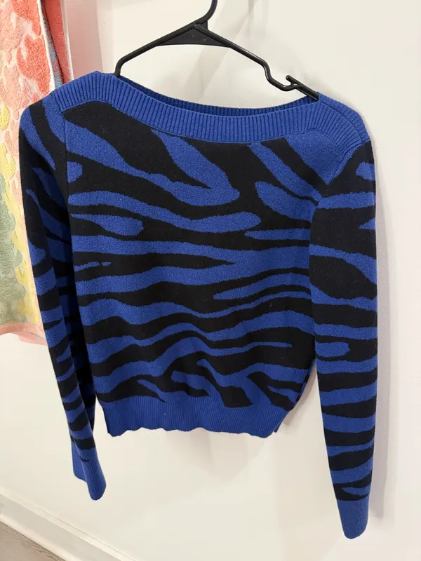 Loft Women’s boutique top - Image 2