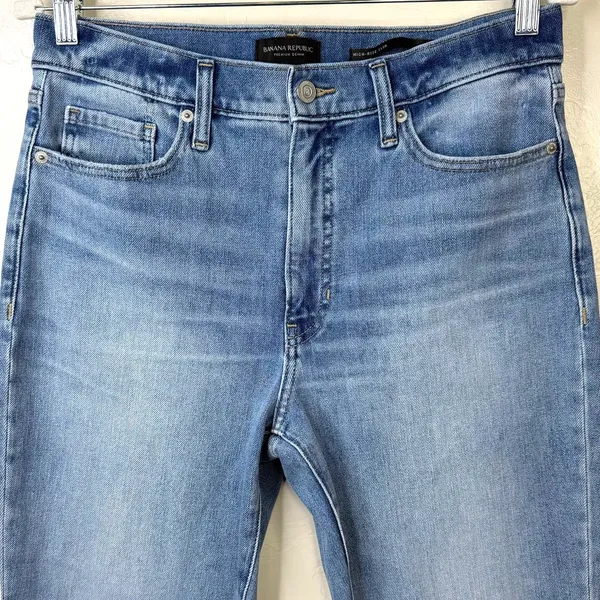 Banana Republic Premium Denim Light Wash Classic High Rise Slim Jeans Size 30L - Image 4