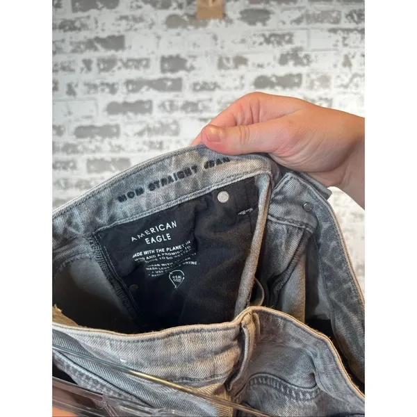 American Eagle | women mom straight jean distressed gray denim - Image 2