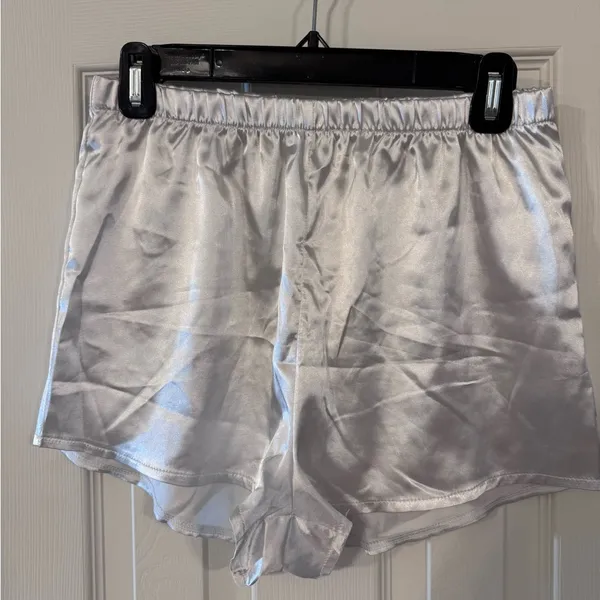 Sleek White Satin Button-Up Blouse and Shorts Pajama Set - Image 5