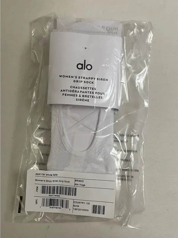 ALO Yoga NWT Strappy Siren Grip Socks White Size S M - Image 4