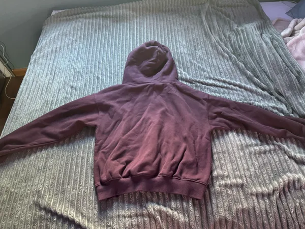 Fabletics Hoodie - Image 4