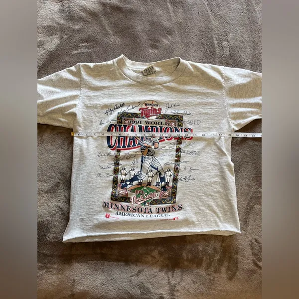 MN TWINS Baseball Campions 1991 Vintage Collectors T-Shirt Used Condition Sz L - Image 6