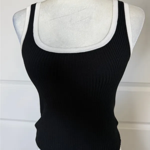 H&M Black Ribbed Tank Top - Image 2