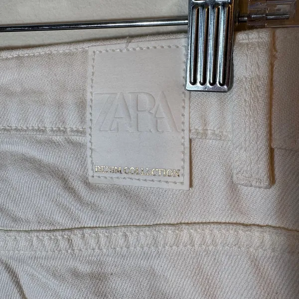 Zara White Denim High‎ Rise Mom Jean Size 6 - Image 7