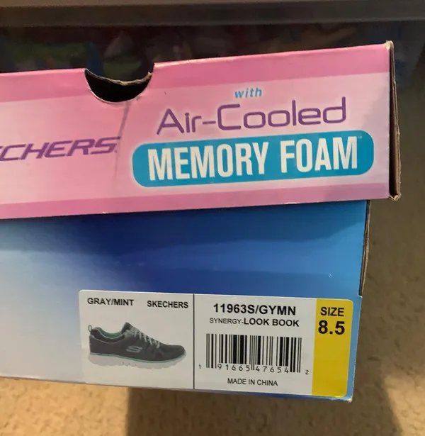 Skechers Air Cooled Memory Foam - Image 4