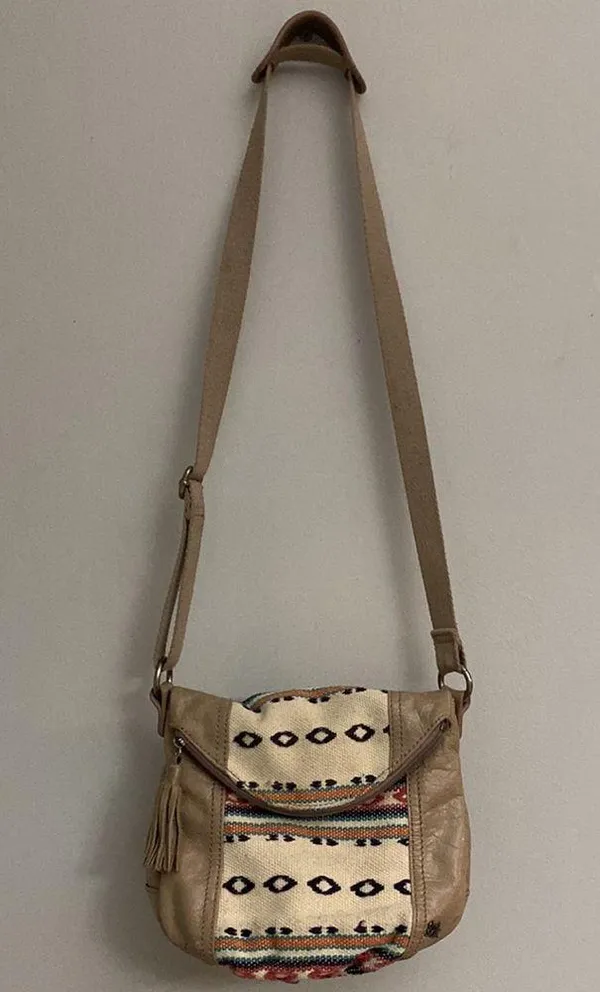The Sak Deena Tan embroidered design flap crossbody bag - Image 9