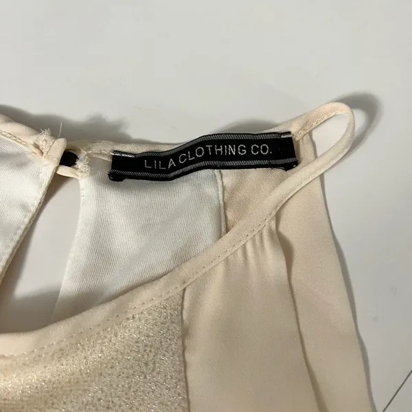 Lila Clothing Co Champagne Shimmer Halter Swing Mini Dress Large - Image 4