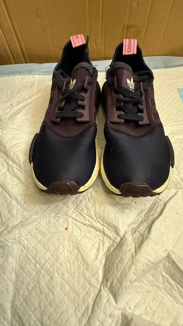 Women) adidas NMD_R1 Sneakers Shoes Size 8.5 - Image 2