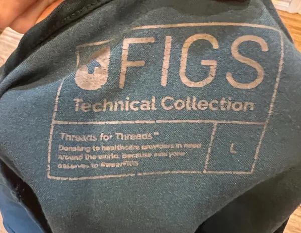 Figs sz L Scrub Top - Image 3