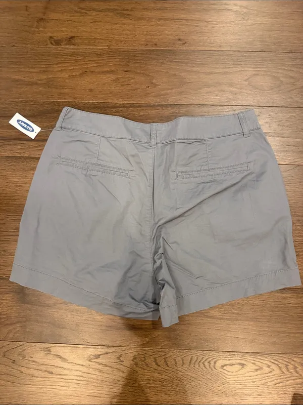Old Navy Gray Everyday Shorts NWT Size 12 - C60-005 - Image 5