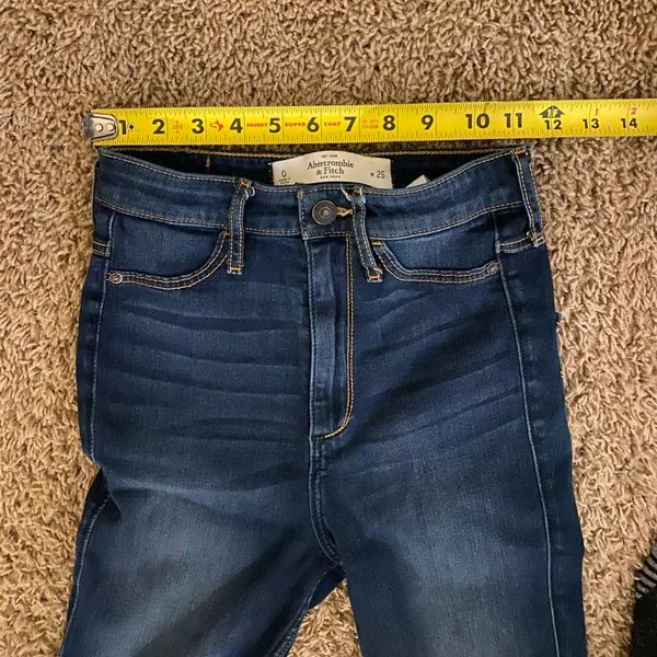 Abercrombie & Fitch Distressed Womens Jeans size 0 / W25 - Image 8