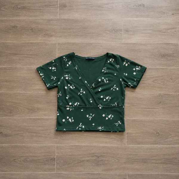 Brandy Melville Dark Green Floral Amara V-Neck Crop Top - Image 2