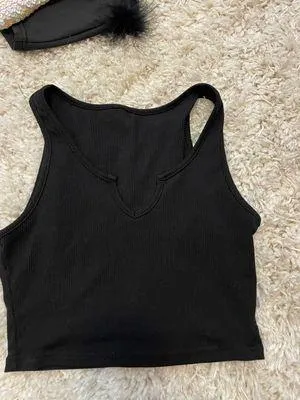 Black Little V Tank - Image 3