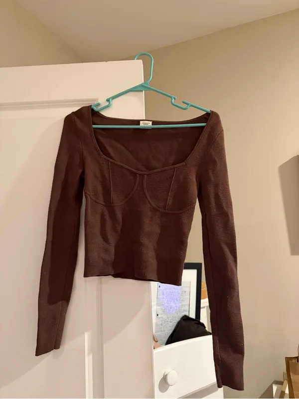 Abercrombie and Fitch Corset Sweater Top - Image 2
