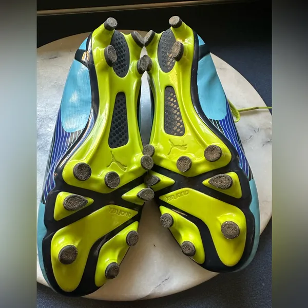 PUMA SPEED CLEATS Auqua & Fluorescent Yellow Soccer Cleats. EVO Speed 4 Sz 7.5. - Image 7
