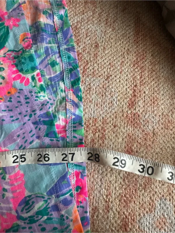 NWOT Lilly Pulitzer Etta V-neck tshirt me and my zest cactus floral print 001504 - Image 5