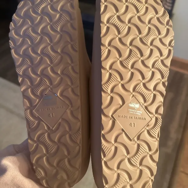 NWT Holster Sundreamer Tan Slides Size 10 - Image 3