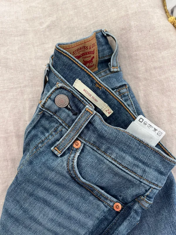 Jeans - Image 4