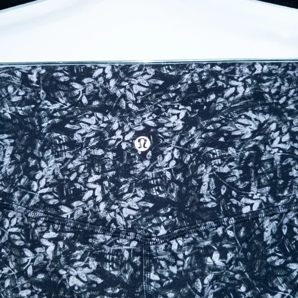 Lululemon Black Blossom Overlay Starlight Align High-Rise Leggings Size 14 - Image 5