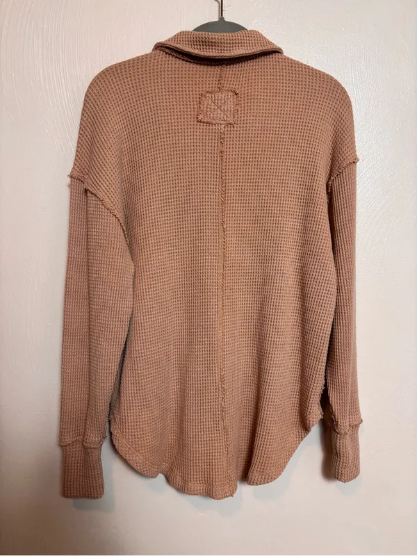 Aerie Women’s Shirt Top Waffle V Neck Oversized Tan Cotton Blend Size XXS - Image 5