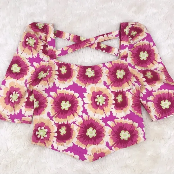 FREE PEOPLE Give Me‎ More Floral Crop Top Puff Sleeve Crisscross Back Small - Image 5