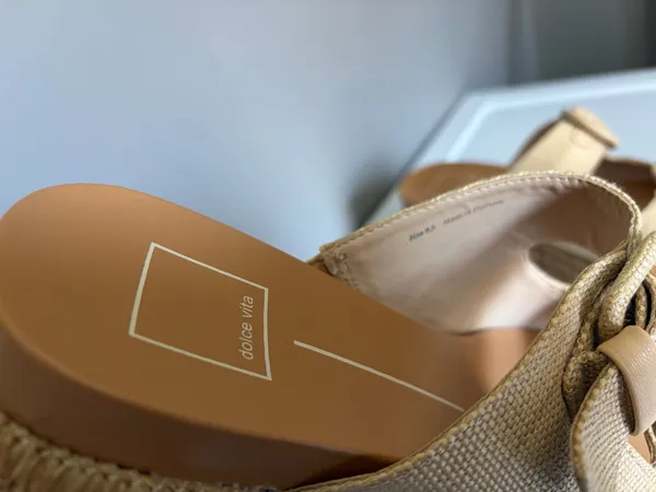 DV by Dolce Vita platform sandals tan cork size 9.5 - Image 3