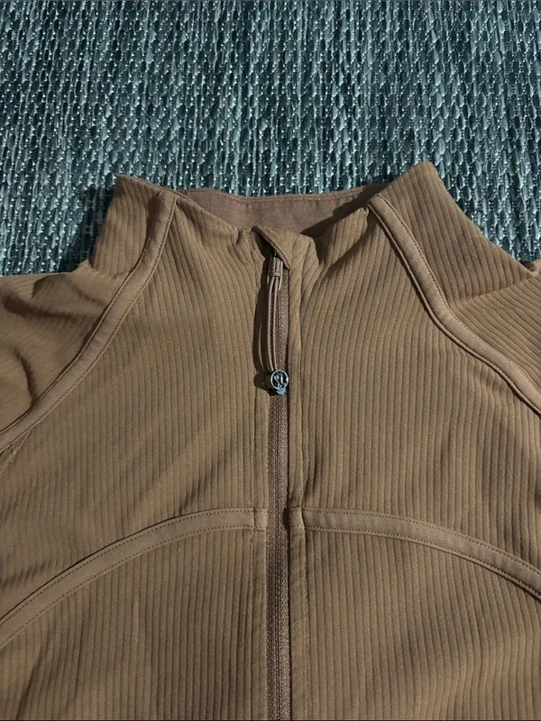 Lululemon Ribbed Nulu Cropped Define Jacket Lightweight Soft Roasted Brown Sz 12 - Image 3