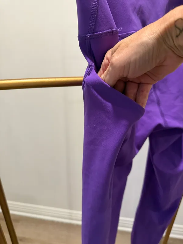 Lululemon Leggings purple size 6 - Image 5