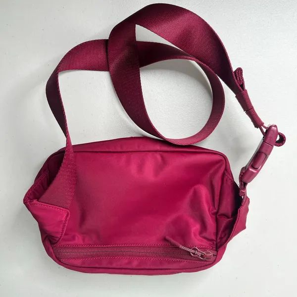 Lululemon Red Merlot Everywhere Belt Bag - Image 3