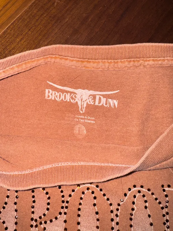 brooks and dunn tee Orange Size L - Image 3