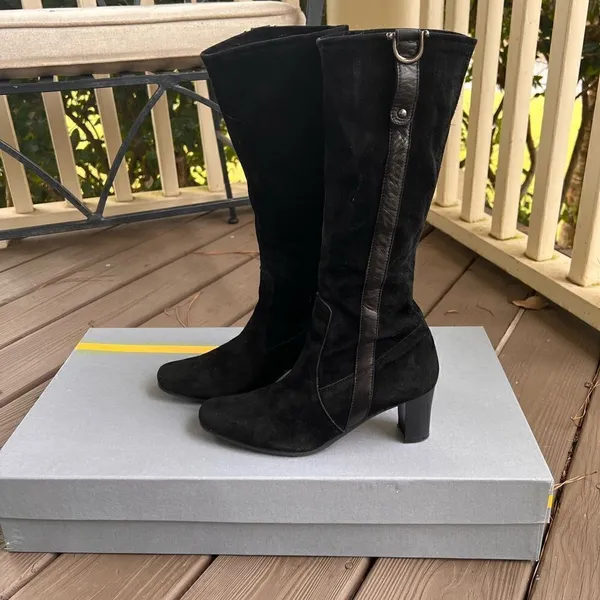 Manas Design Italy Black Suede Heeled Boots 7 - Image 2