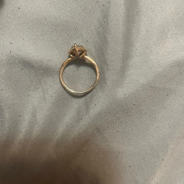 Pandora teardrop ring size 7 - Image 2