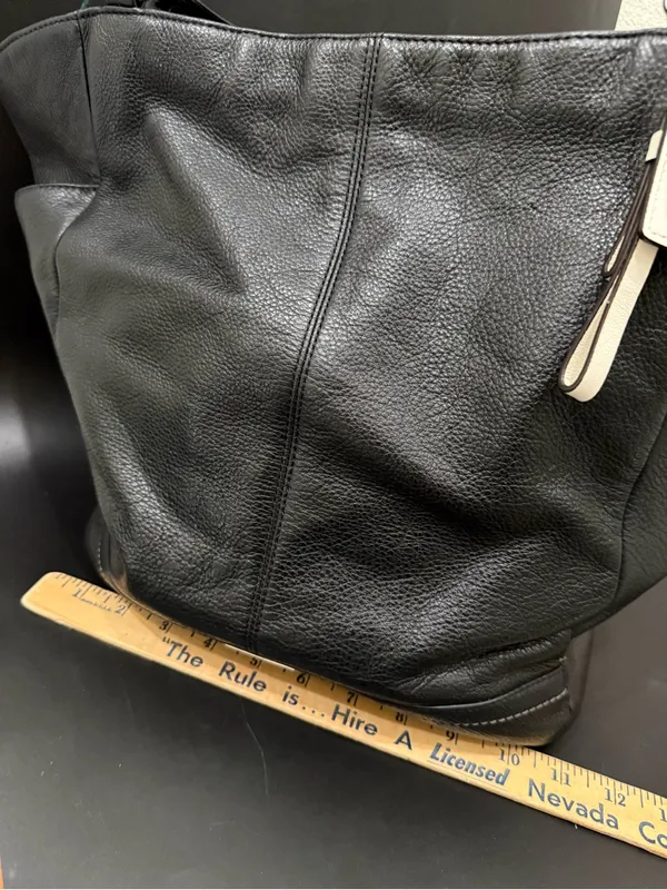 COACH F23662 Park Black Pebbled Leather North/South Tote Bag - Image 6