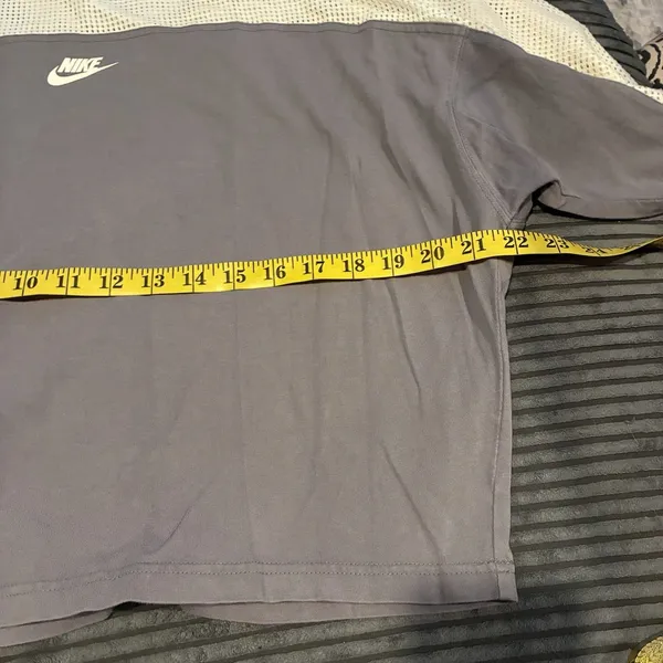 Nike Sportswear Mesh Top SZ: Small Crop RETAIL: $65.00 Gray And White - Image 4