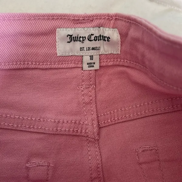Juicy Couture Pink Denim Jean shorts, Size 10, 4” inseam, NWT - Image 7
