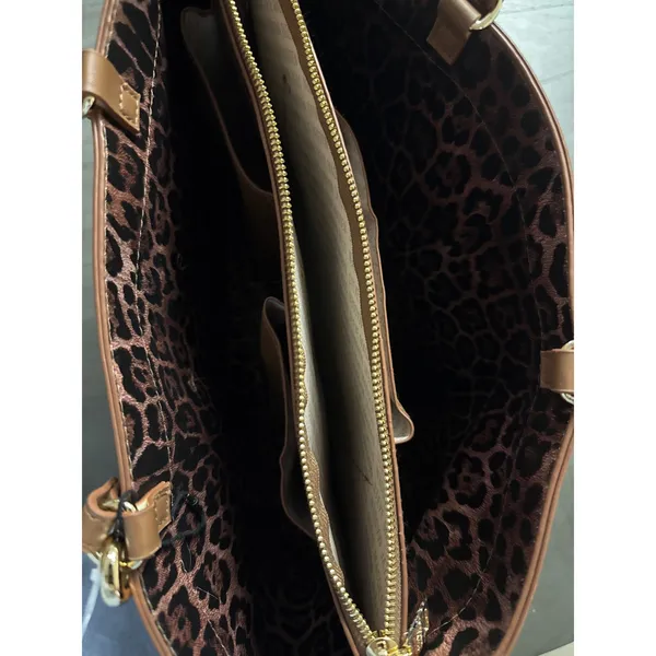 Steve Madden Cognac Brown‎ Pebbled Tote Bag Leopard Print Lining Embossed Logo - Image 4