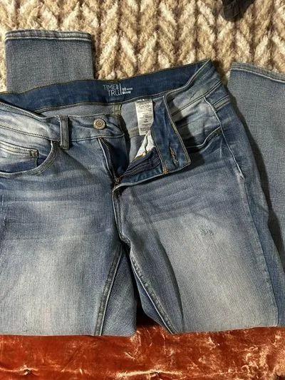 Time And True Jeans Size 10 - Image 2