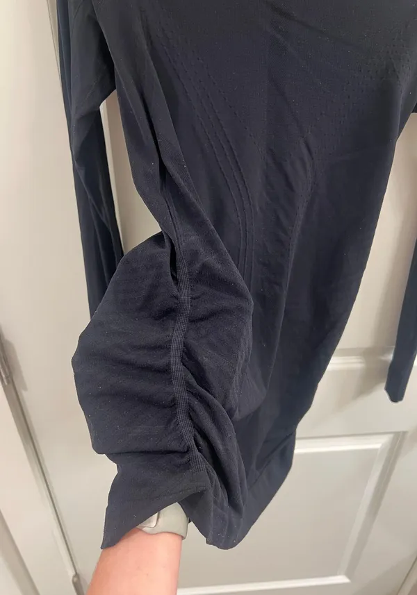 Athleta Long Sleeve Black - Image 4