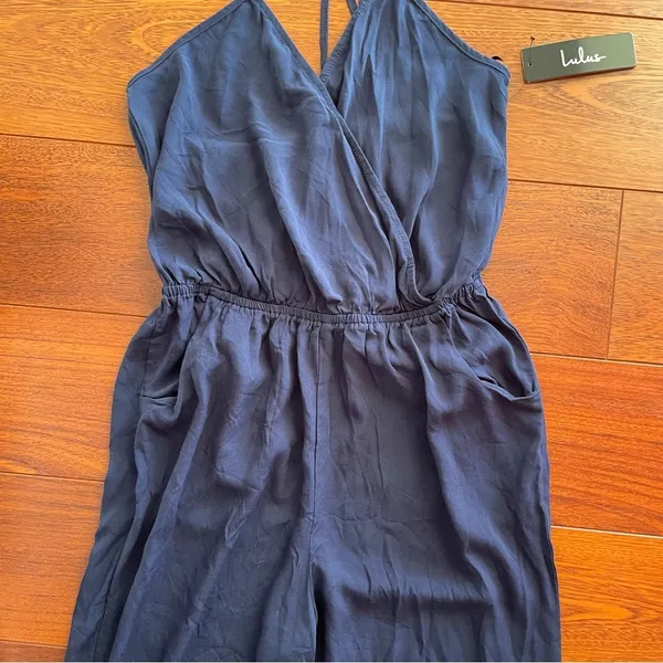 Lulus Learning to Fly Navy Blue Halter Jumpsuit size medium NWT - Image 6