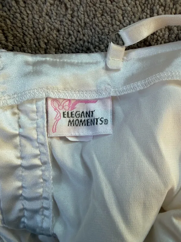 Elegant Moments White Satin Corset Top – Size Small - Image 4