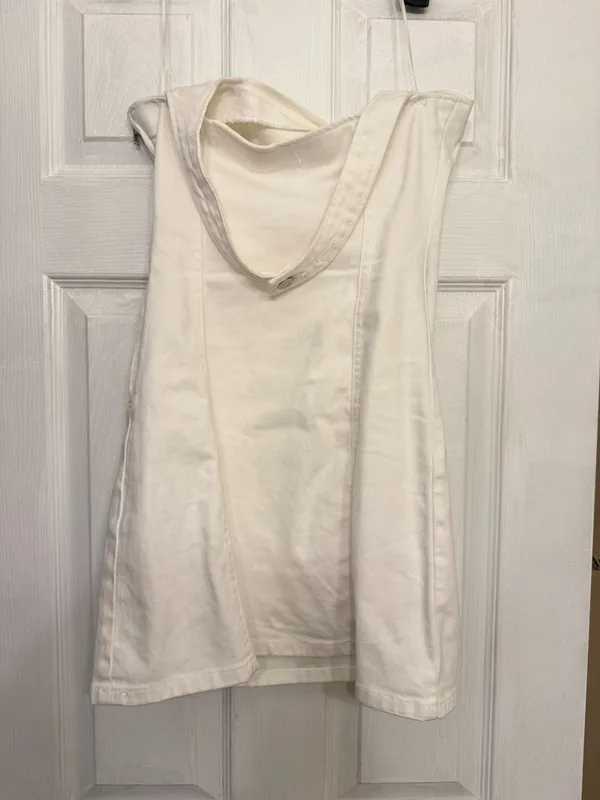 GB White Halter Dress - Image 3