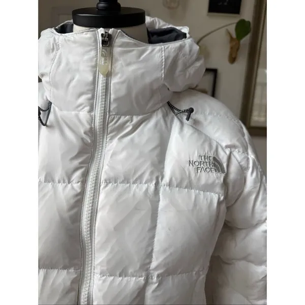 The North Face Tamburello 600 White Puffer Coat Stains M - Image 2