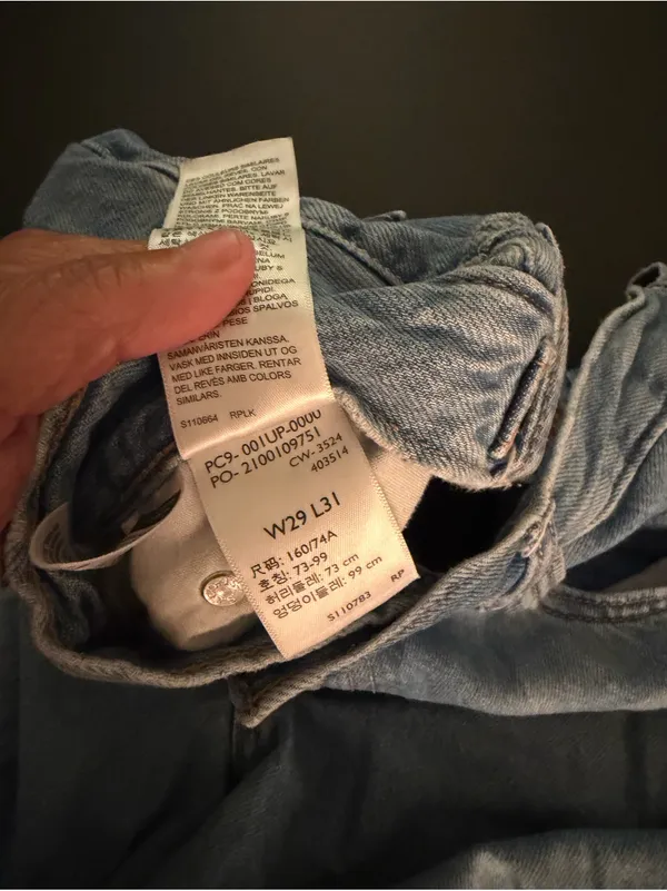 Levi’s Cinch Baggy Wide Leg jeans Women’s Size 29 - Image 4