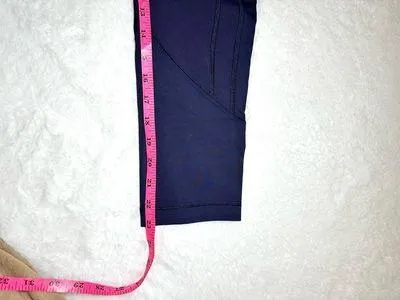 LULULEMON High Rise Pocket Leggings Crop Women’s 8 Navy Blue Activewear Yoga - Image 6