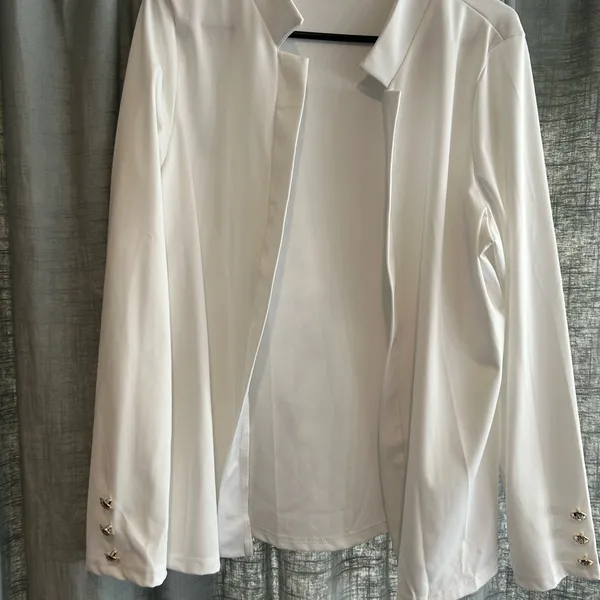 Elegant Cream Women's Blazer Size XXL - Image 4