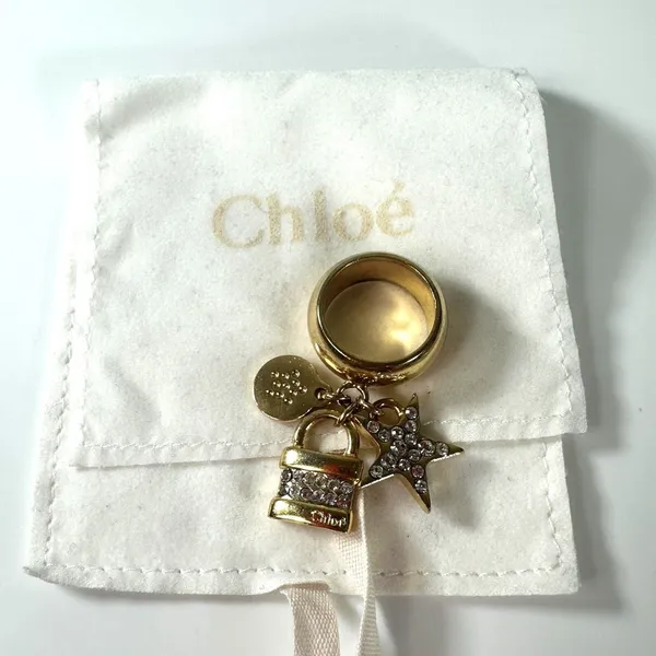 Chloé Paddington Gold Tone Padlock Star Charm Ring Rhinestone Size 6.5 - Image 2